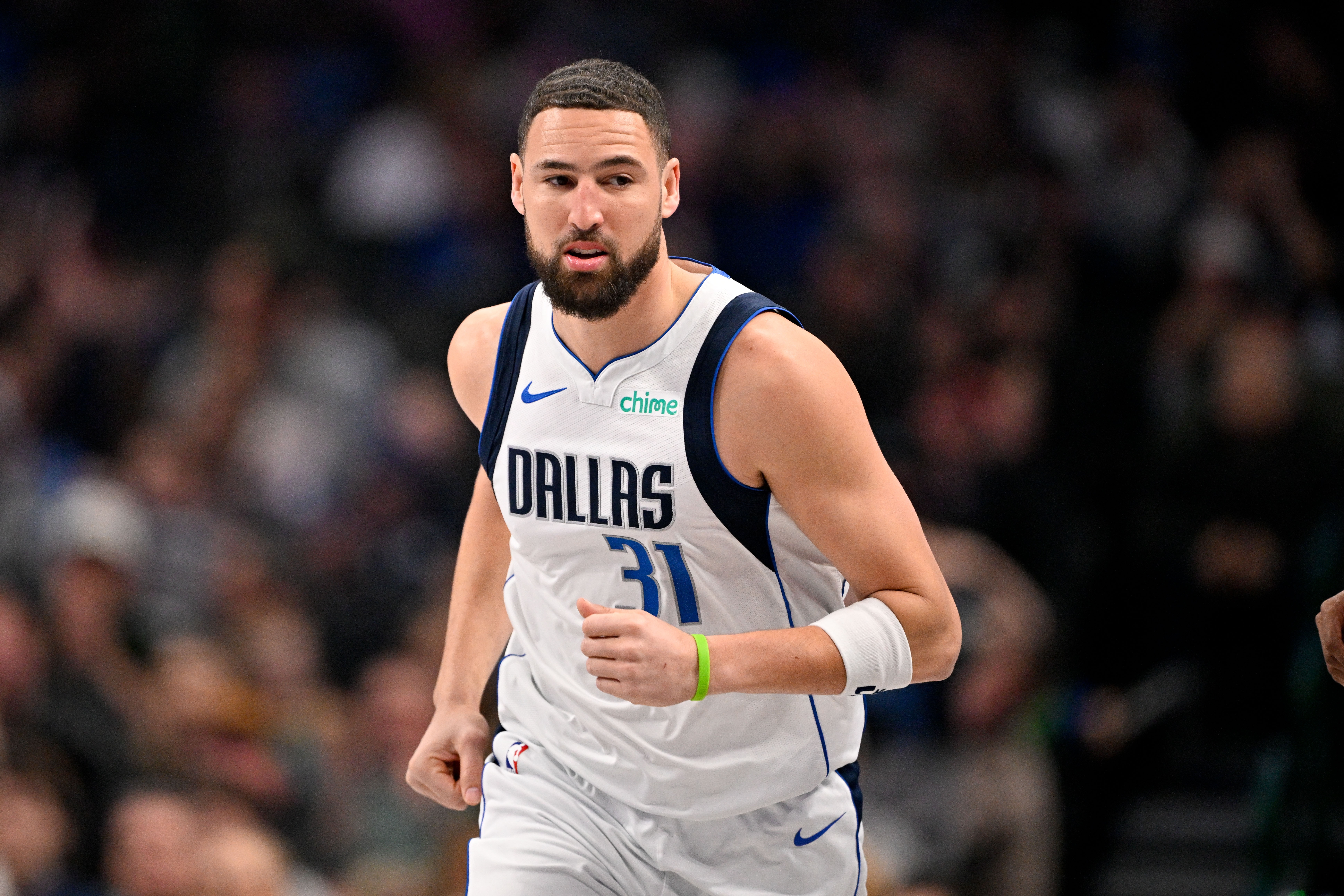 leyu公司-铁麻了！克莱替补10中2&amp;三分7中1仅拿5分1板2助